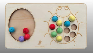 Montessori tray for decanting beads